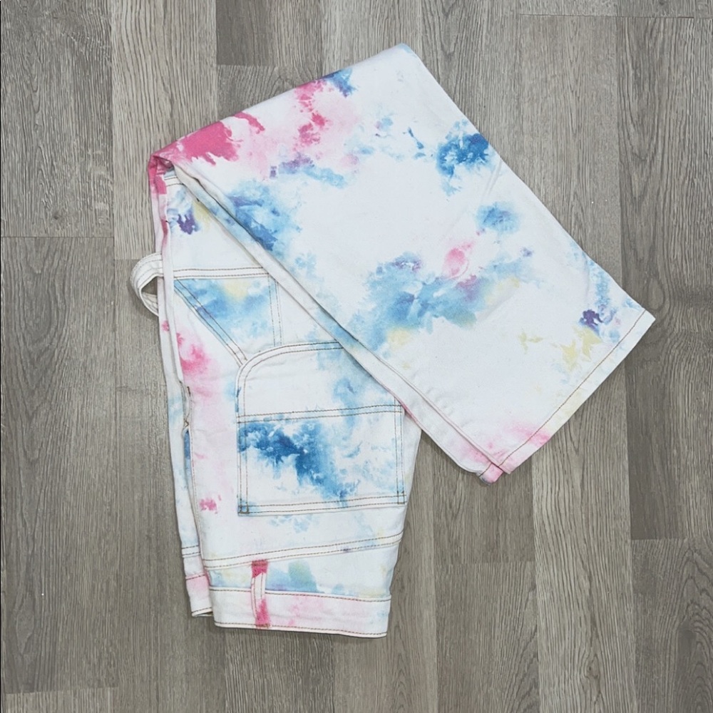 White tie-dye highest rice utility pants